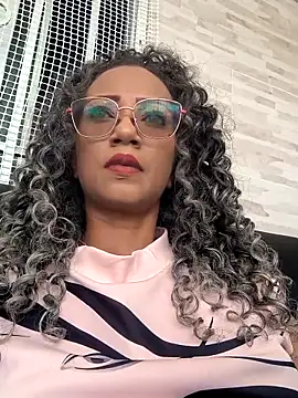 Snapshot of Amaliu_ chatting on 10, 3, 2025 Amaliu online show from 10, 3, 2025