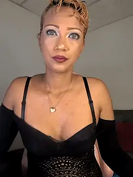 Snapshot of Amaliu_ chatting on 22, 9, 2025 Amaliu online show from 22, 9, 2025