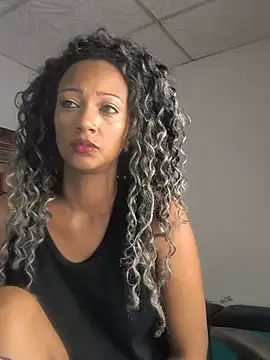 Snapshot of Amaliu_ chatting on 4, 7, 2026 Amaliu online show from 4, 7, 2026