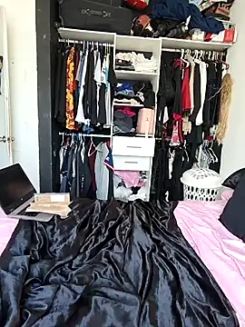 Lisacasandra online show from 29, 10, 2025