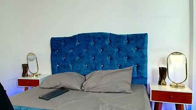 Andrewfalcon online show from 5, 2, 2025