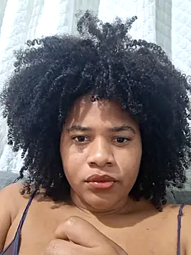 DANIELA MICHEL online show from 28, 1, 2025