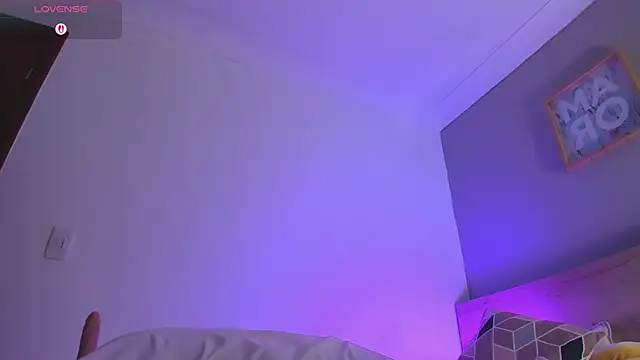 agussaenz online show from 19, 12, 2025