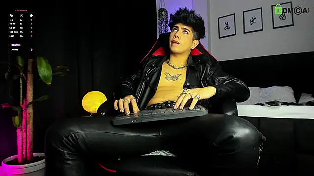 LyleBennett  online show from 4, 6, 2026