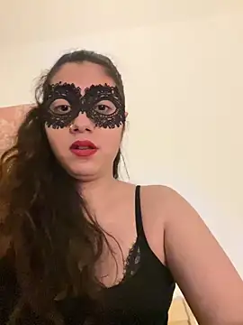 LindaCrouz online show from 8, 12, 2024