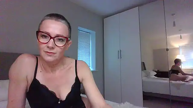 ELEGANT-ARIA36 online show from 10, 12, 2024