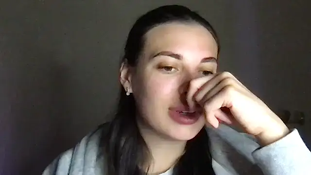 MoonriseGoddess online show from 15, 4, 2026