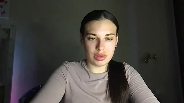 MoonriseGoddess online show from 19, 4, 2026