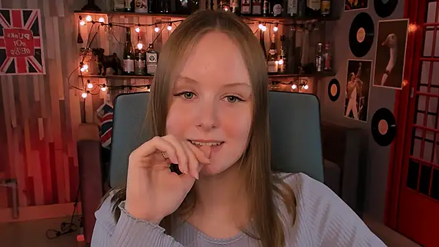 Snapshot of VivienLeeigh chatting on 24, 12, 2024 VivienLeeigh online show from 24, 12, 2024