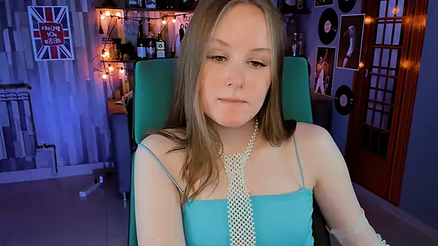 Snapshot of VivienLeeigh chatting on 30, 12, 2024 VivienLeeigh online show from 30, 12, 2024