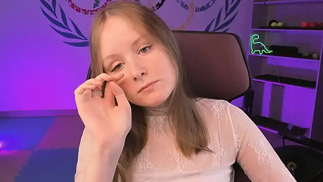 Snapshot of VivienLeeigh chatting on 6, 2, 2025 VivienLeeigh online show from 6, 2, 2025