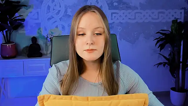 Snapshot of VivienLeeigh chatting on 1, 3, 2025 VivienLeeigh online show from 1, 3, 2025