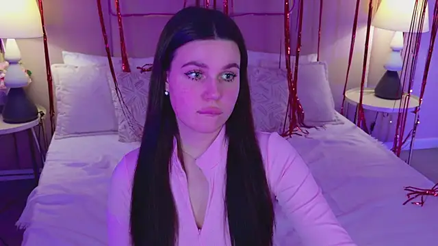 RihannaRose online show from 14, 2, 2025