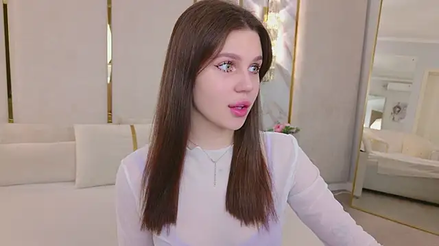 RihannaRose online show from 11, 3, 2026