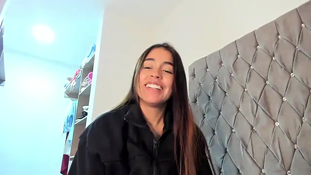 AriaMontgomery online show from 30, 12, 2024