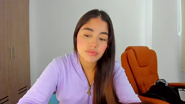 AriaMontgomery online show from 28, 2, 2025