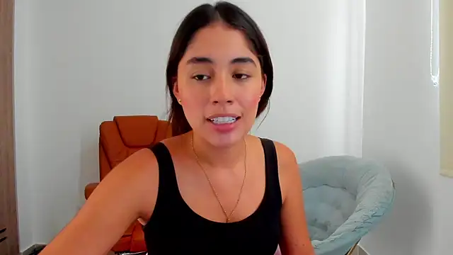 AriaMontgomery online show from 20, 3, 2025