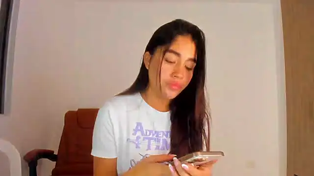 AriaMontgomery online show from 18, 3, 2026