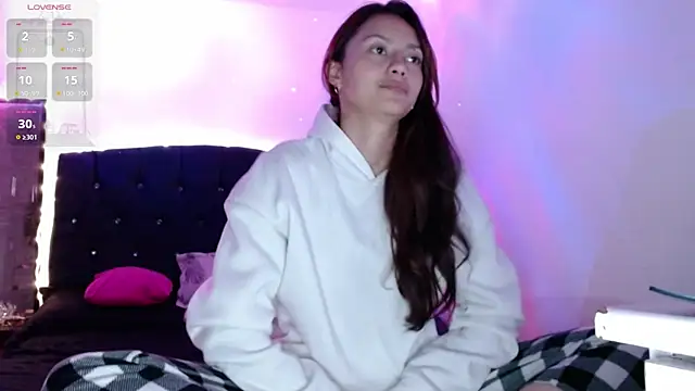 Snapshot of holy_juli chatting on 21, 1, 2025 holy juli online show from 21, 1, 2025