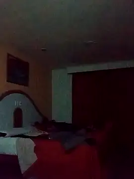 DaniMejia3015 online show from 24, 9, 2025