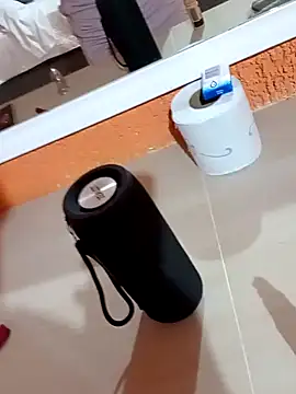 DaniMejia3015 online show from 5, 10, 2025