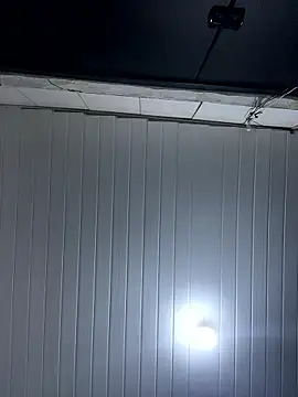 Snapshot of luara1988 chatting on 14, 1, 2026 luara1988 online show from 14, 1, 2026