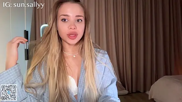 Snapshot of sunsally chatting on 18, 4, 2026 sunsally online show from 18, 4, 2026