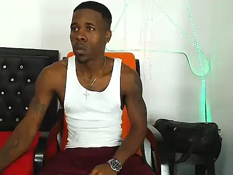 Snapshot of Damian_hart_24CM chatting on 27, 11, 2025 Damian hart 24CM online show from 27, 11, 2025