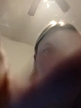 Playmate86 online show from 19, 2, 2025