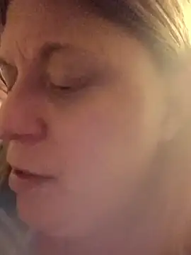 Playmate86 online show from 5, 4, 2026