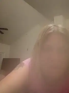 Playmate86 online show from 18, 4, 2026