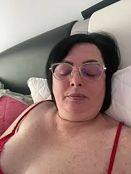 Amandamuller1982 online show from 6, 1, 2025