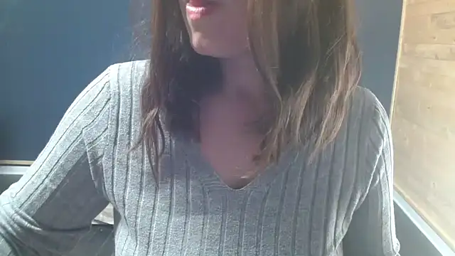 Snapshot of NovaBabe21 chatting on 10, 10, 2025 NovaBabe21 online show from 10, 10, 2025