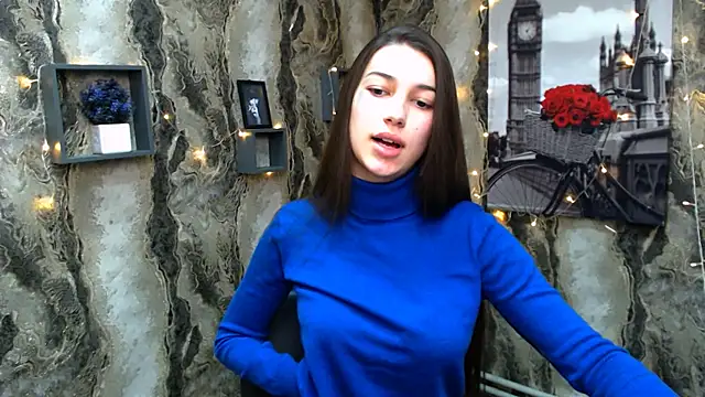 Snapshot of KarolinaRosse_ chatting on 6, 1, 2025 KarolinaRosse online show from 6, 1, 2025