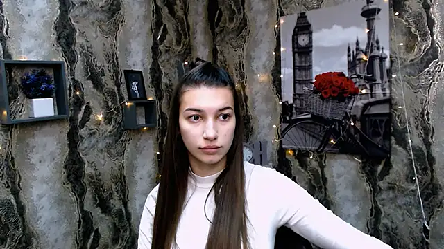 Snapshot of KarolinaRosse_ chatting on 11, 1, 2025 KarolinaRosse online show from 11, 1, 2025