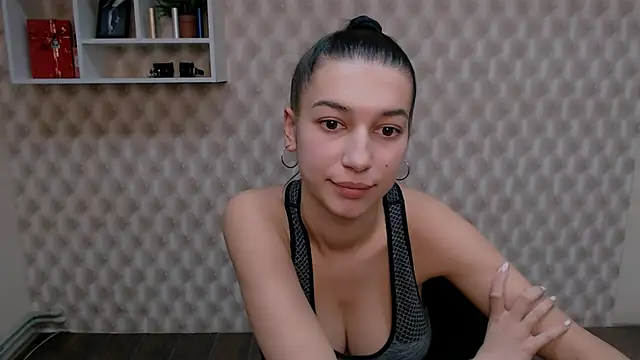 Snapshot of KarolinaRosse_ chatting on 16, 1, 2025 KarolinaRosse online show from 16, 1, 2025