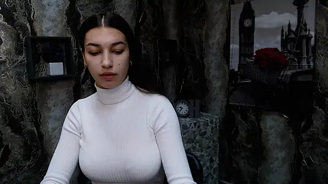 Snapshot of KarolinaRosse_ chatting on 28, 1, 2025 KarolinaRosse online show from 28, 1, 2025
