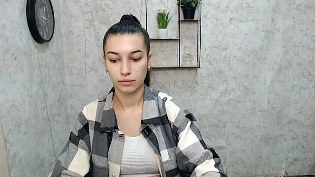Snapshot of KarolinaRosse_ chatting on 29, 1, 2025 KarolinaRosse online show from 29, 1, 2025