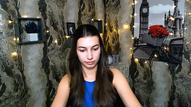 Snapshot of KarolinaRosse_ chatting on 12, 2, 2025 KarolinaRosse online show from 12, 2, 2025