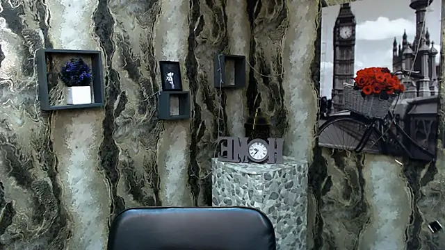 Snapshot of KarolinaRosse_ chatting on 18, 2, 2025 KarolinaRosse online show from 18, 2, 2025