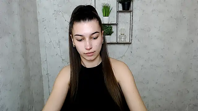 Snapshot of KarolinaRosse_ chatting on 22, 3, 2025 KarolinaRosse online show from 22, 3, 2025