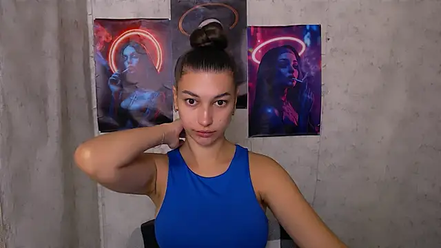 Snapshot of KarolinaRosse_ chatting on 21, 9, 2025 KarolinaRosse online show from 21, 9, 2025