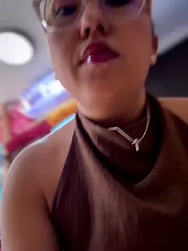 Snapshot of VIOLETA-25_ chatting on 26, 6, 2026 VIOLETA-25 online show from 26, 6, 2026