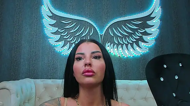 Snapshot of anemarieejolie chatting on 21, 2, 2025 anemarieejolie online show from 21, 2, 2025