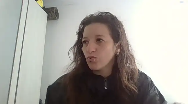 Snapshot of hanamy_joha chatting on 18, 12, 2024 hanamy joha online show from 18, 12, 2024