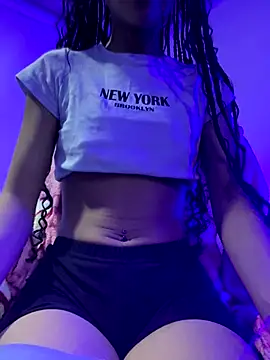 bonnie 18x online show from 26, 11, 2025