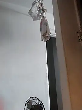 Y4NcA online show from 2, 10, 2025