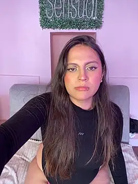 PoliBenett  online show from 1, 2, 2025