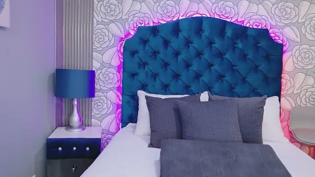 Snapshot of HazelMoret chatting on 17, 2, 2026 HazelMoret online show from 17, 2, 2026