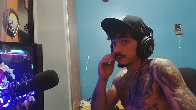 Snapshot of Badboyi1997 chatting on 20, 11, 2025 Badboyi1997 online show from 20, 11, 2025